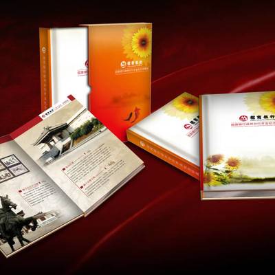 匠心獨運，傳承價值 房產企業定制禮品、老員工紀念章及企業形象策劃全攻略